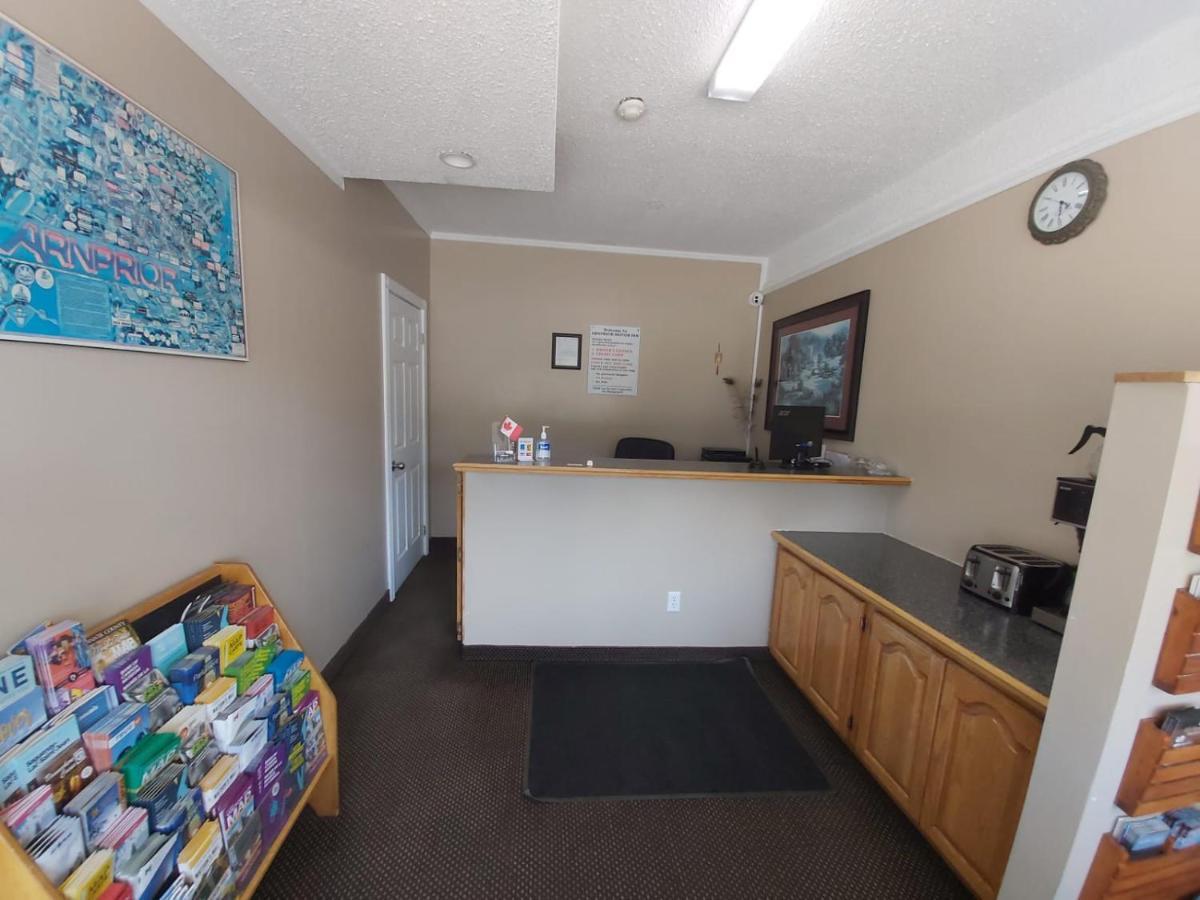 Arnprior Motor Inn Dış mekan fotoğraf