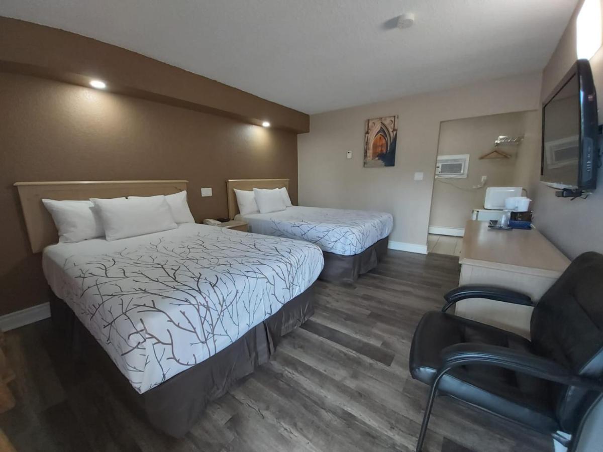 Arnprior Motor Inn Dış mekan fotoğraf