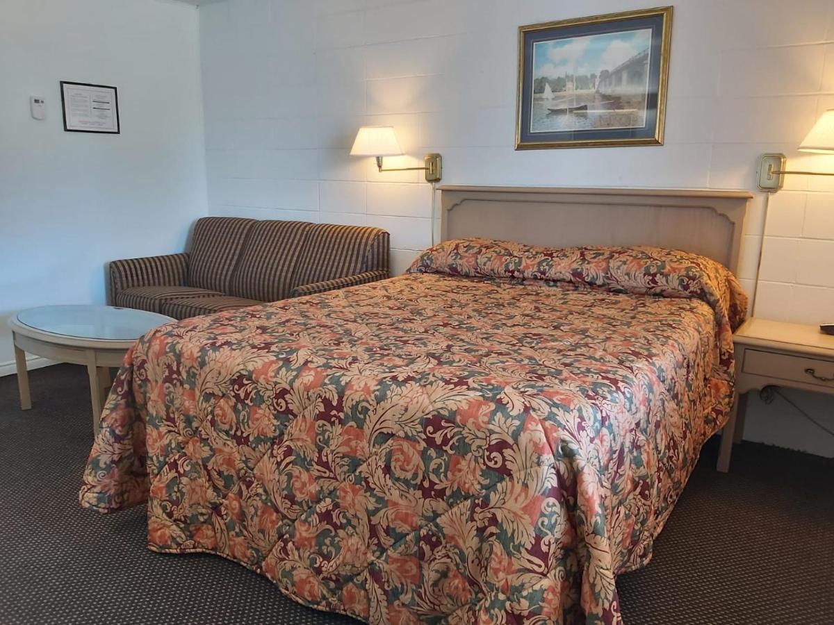 Arnprior Motor Inn Dış mekan fotoğraf