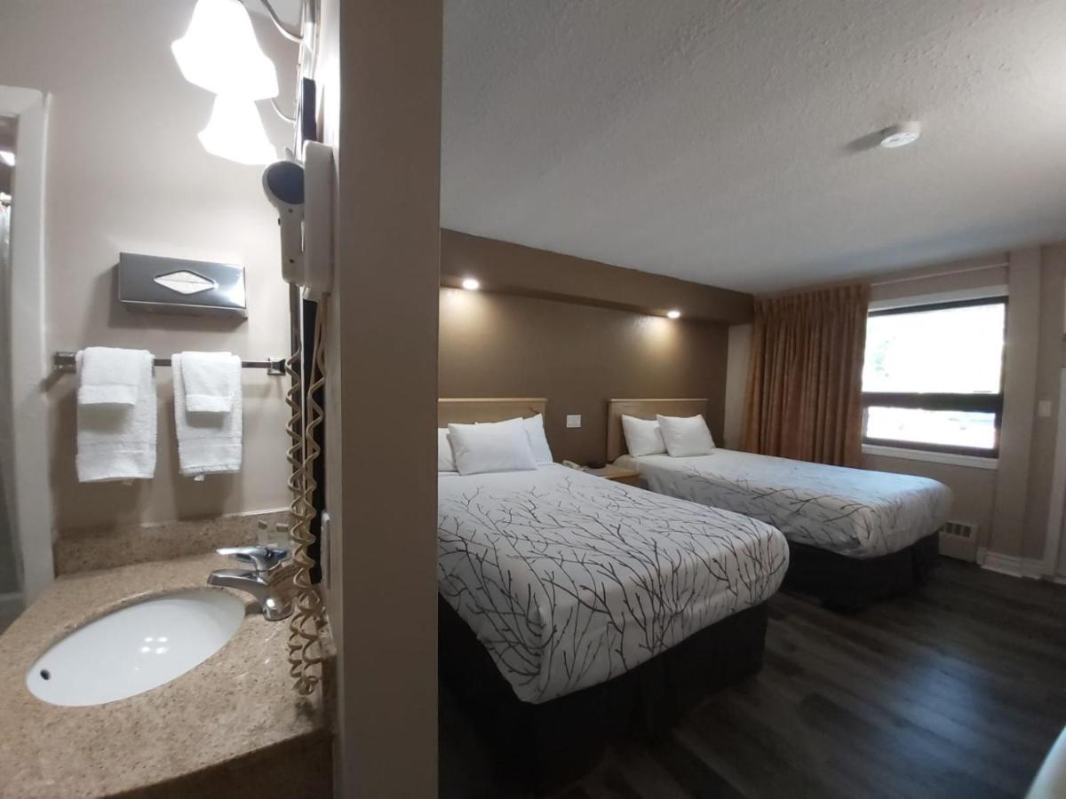 Arnprior Motor Inn Dış mekan fotoğraf