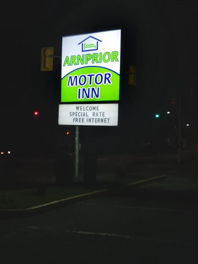 Arnprior Motor Inn Dış mekan fotoğraf