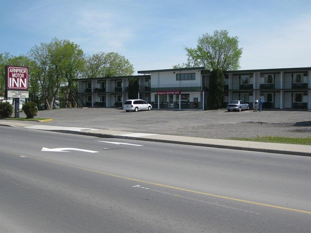 Arnprior Motor Inn Dış mekan fotoğraf